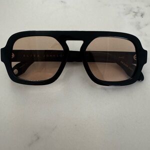 Elisa Johnson Jane in gloss black